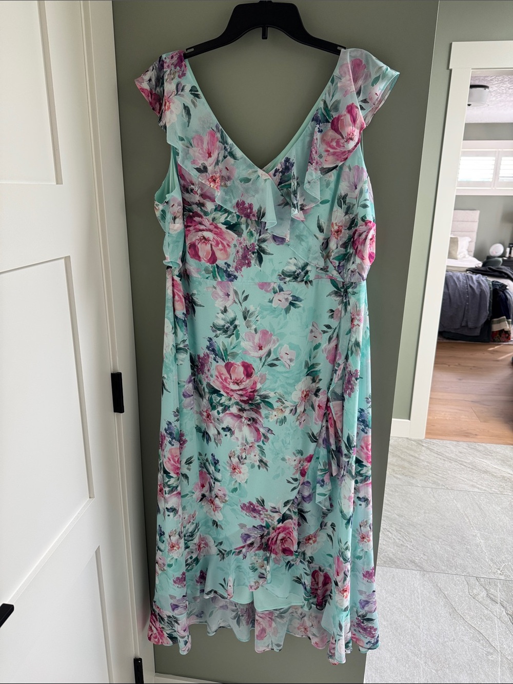 Laura Floral V-Neck Ruffle Midi Dress